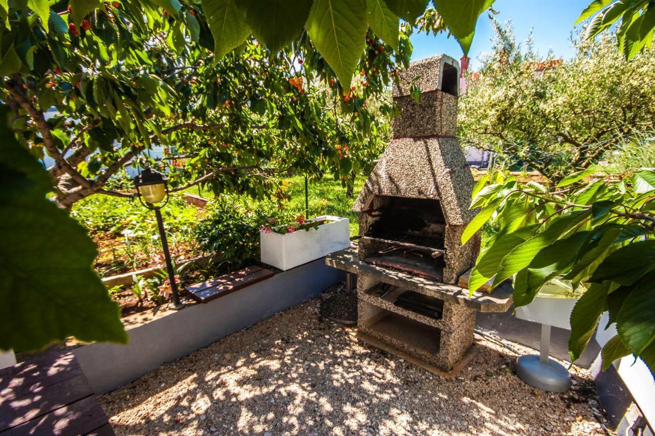 זאדאר Family Apartment Marija מראה חיצוני תמונה